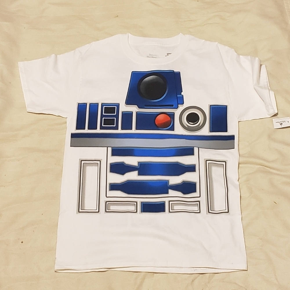 NWT Star Wars R2D2 Shirt
